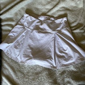 Nike white skirt size M